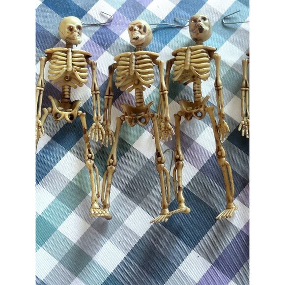 Mini Skeletons Halloween Hanging Plastic Crafts Cake Topper Party Drink pals 6" - Picture 2 of 5